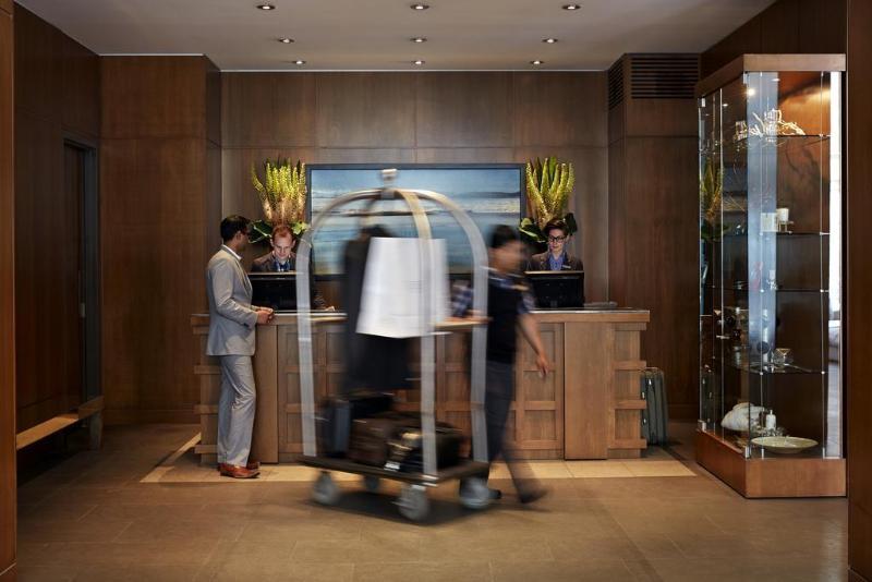 Le Germain Hotel Торонто Экстерьер фото